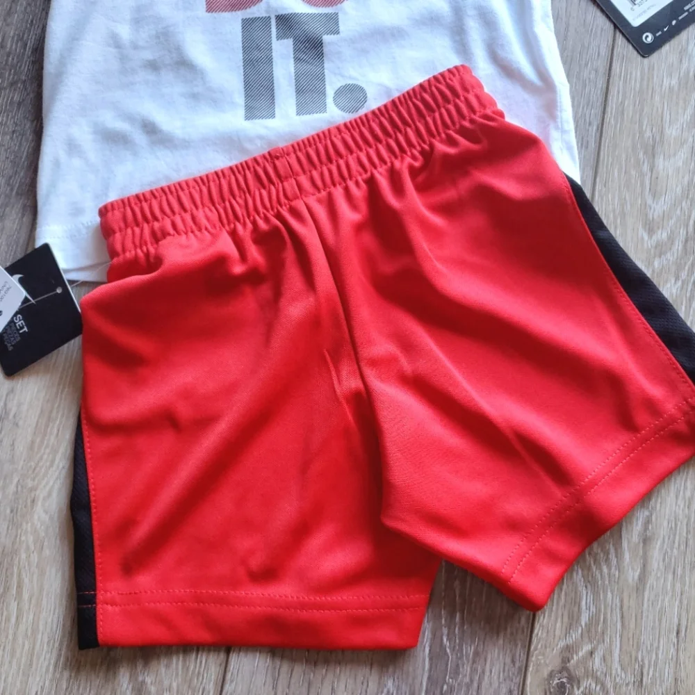 NIKE toddler boy's white, black & red graphic tee,nylon shorts set Sz 2T